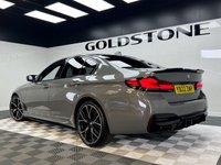 USED 2022 22 BMW 5 SERIES 3.0 530d MHT M Sport Saloon 4dr Diesel Hybrid Steptronic xDrive Euro 6 (s/s) (286 ps) M PERFORMANCE