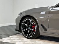 USED 2022 22 BMW 5 SERIES 3.0 530d MHT M Sport Saloon 4dr Diesel Hybrid Steptronic xDrive Euro 6 (s/s) (286 ps) M PERFORMANCE