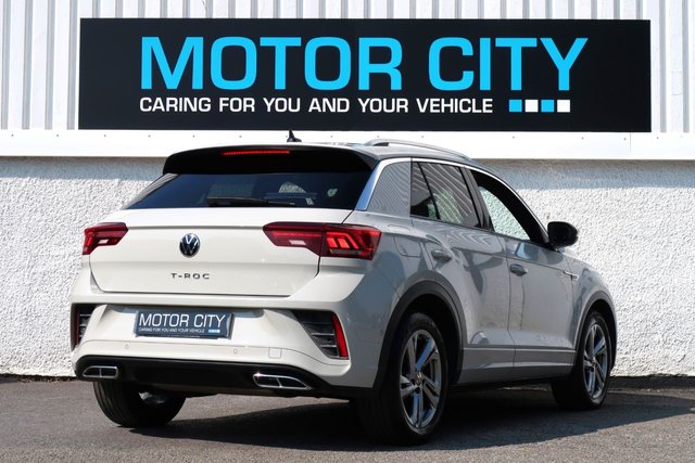 View our VOLKSWAGEN T-ROC