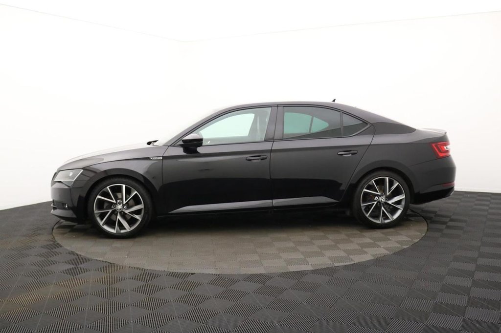 USED 2019 68 SKODA SUPERB 1.5 TSI ACT SportLine Hatchback 5dr Petrol Manual Euro 6 (s/s) (150 ps) Car Play, Sat Nav, Cruise