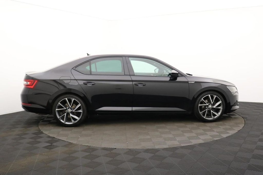 USED 2019 68 SKODA SUPERB 1.5 TSI ACT SportLine Hatchback 5dr Petrol Manual Euro 6 (s/s) (150 ps) Car Play, Sat Nav, Cruise