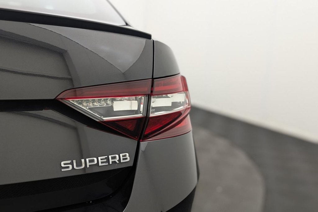 USED 2019 68 SKODA SUPERB 1.5 TSI ACT SportLine Hatchback 5dr Petrol Manual Euro 6 (s/s) (150 ps) Car Play, Sat Nav, Cruise
