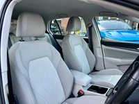 USED 2020 70 VOLKSWAGEN GOLF 1.5 TSI Style Hatchback 5dr Petrol Manual Euro 6 (s/s) (150 ps) GREAT COLOUR COMBO! CAR PLAY!