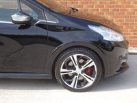 USED 2017 67 PEUGEOT 208 1.6 THP GTi Prestige Euro 6 (s/s) 3dr PAN ROOF, SAT NAV, DAB, FSH