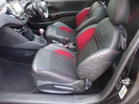 USED 2017 67 PEUGEOT 208 1.6 THP GTi Prestige Euro 6 (s/s) 3dr PAN ROOF, SAT NAV, DAB, FSH