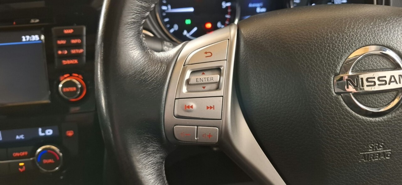 2016 NISSAN X-TRAIL 1.6 dCi Tekna SUV 5dr Diesel Manual Euro 6 (s/s) (130 ps) - vehicle photo 19 for sale on PureCar