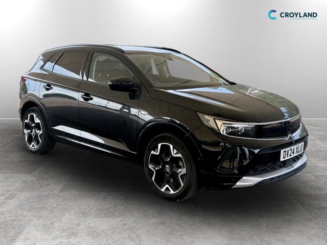 View our Vauxhall Grandland range
