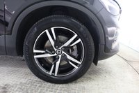 USED 2023 23 VOLVO XC40 2.0 B3 MHEV Plus Dark DCT Auto Euro 6 (s/s) 5dr Reverse Camera, Heated Seats,