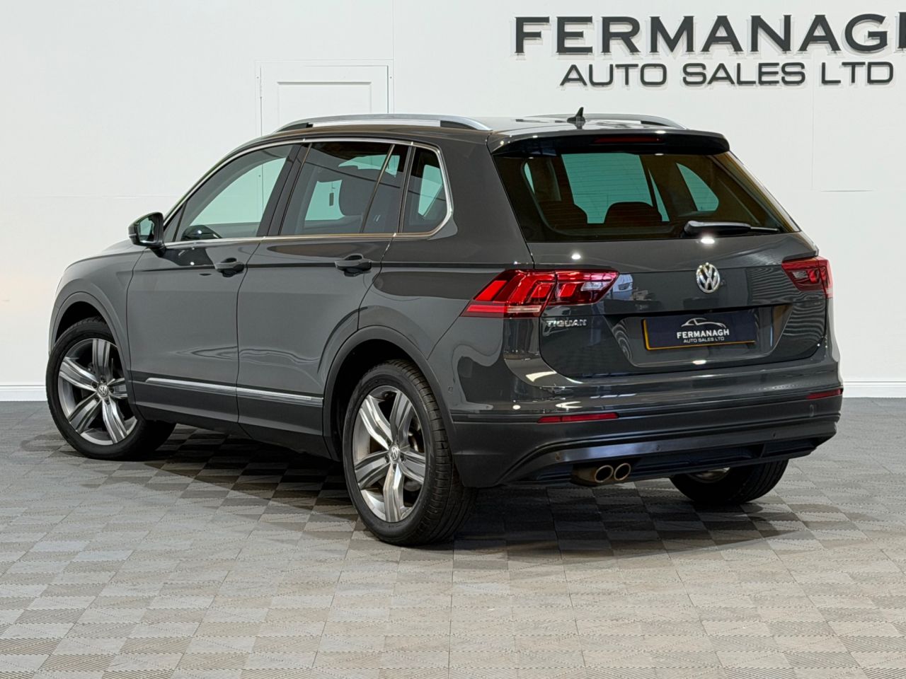 2019 VOLKSWAGEN TIGUAN 2.0 TDI Match SUV 5dr Diesel DSG Euro 6 (s/s) (150 ps) - vehicle photo 3 for sale on PureCar