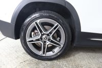 USED 2022 72 MERCEDES-BENZ GLB 1.3 GLB200 AMG Line (Premium Plus 2) 7G-DCT Euro 6 (s/s) 5dr Pan Sunroof, Rev Camera,