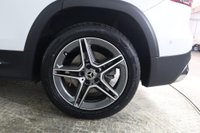USED 2022 72 MERCEDES-BENZ GLB 1.3 GLB200 AMG Line (Premium Plus 2) 7G-DCT Euro 6 (s/s) 5dr Pan Sunroof, Rev Camera,