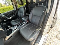 USED 2019 19 NISSAN NAVARA 2.3 dCi Tekna Pickup Double Cab 4dr Diesel Auto 4WD Euro 6 (190 ps) 139177 miles no vat to pay