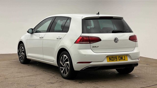 View our VOLKSWAGEN GOLF
