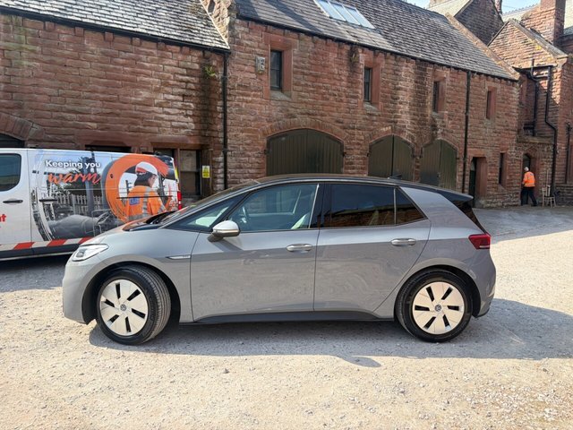 View our VOLKSWAGEN ID.3
