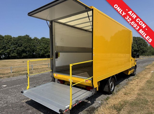 View our MERCEDES-BENZ SPRINTER