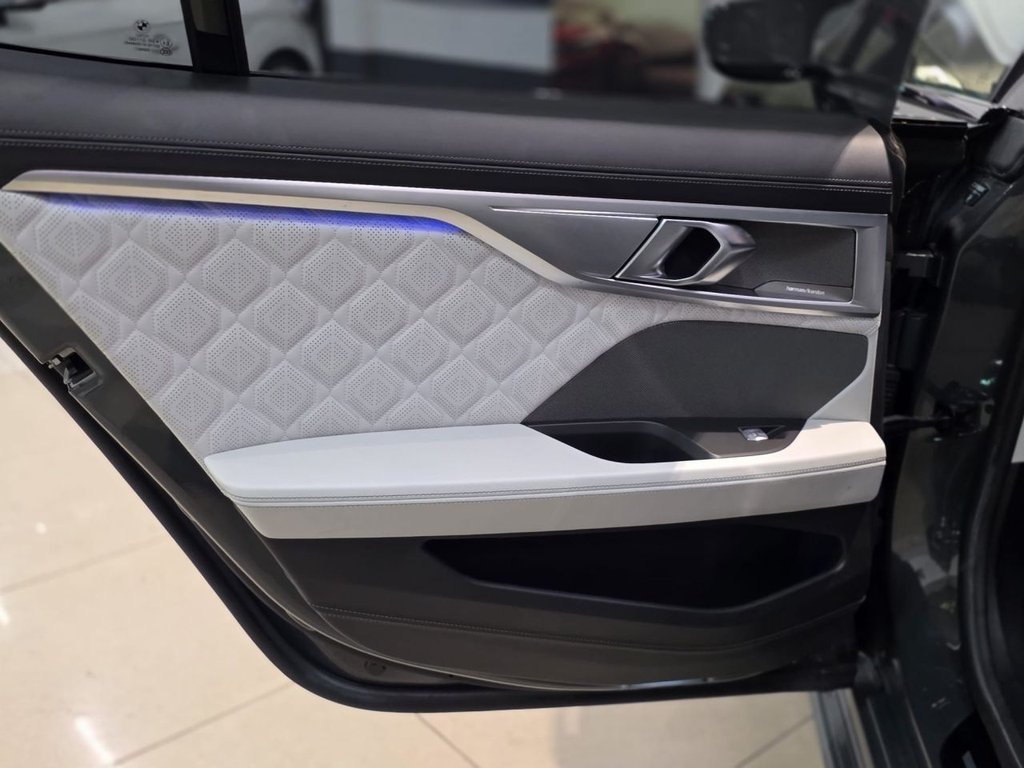 USED 2020 19 BMW M8 GRAN COUPE 4.4i V8 Competition Saloon 4dr Petrol Steptronic 4WD Euro 6 (s/s) (625 ps) 
