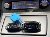 USED 2022 22 HYUNDAI KONA 64kWh Premium Auto 5dr (10.5kW Charger) 