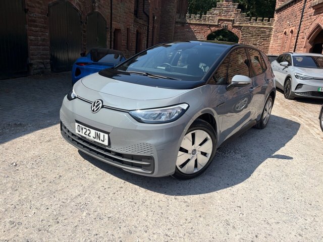 View our VOLKSWAGEN ID.3