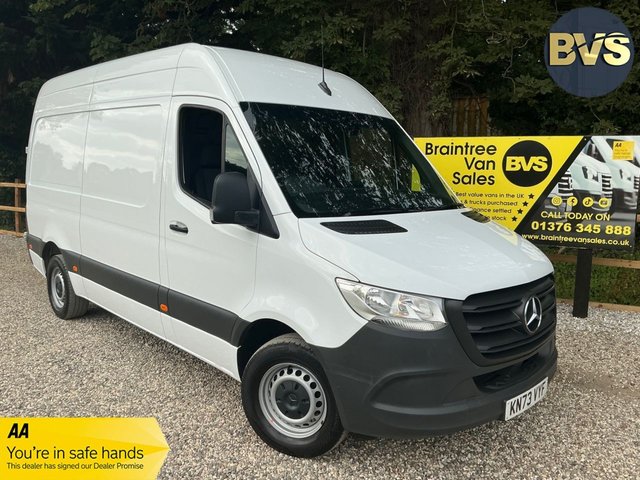 View our MERCEDES-BENZ SPRINTER