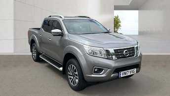2017 NISSAN NAVARA