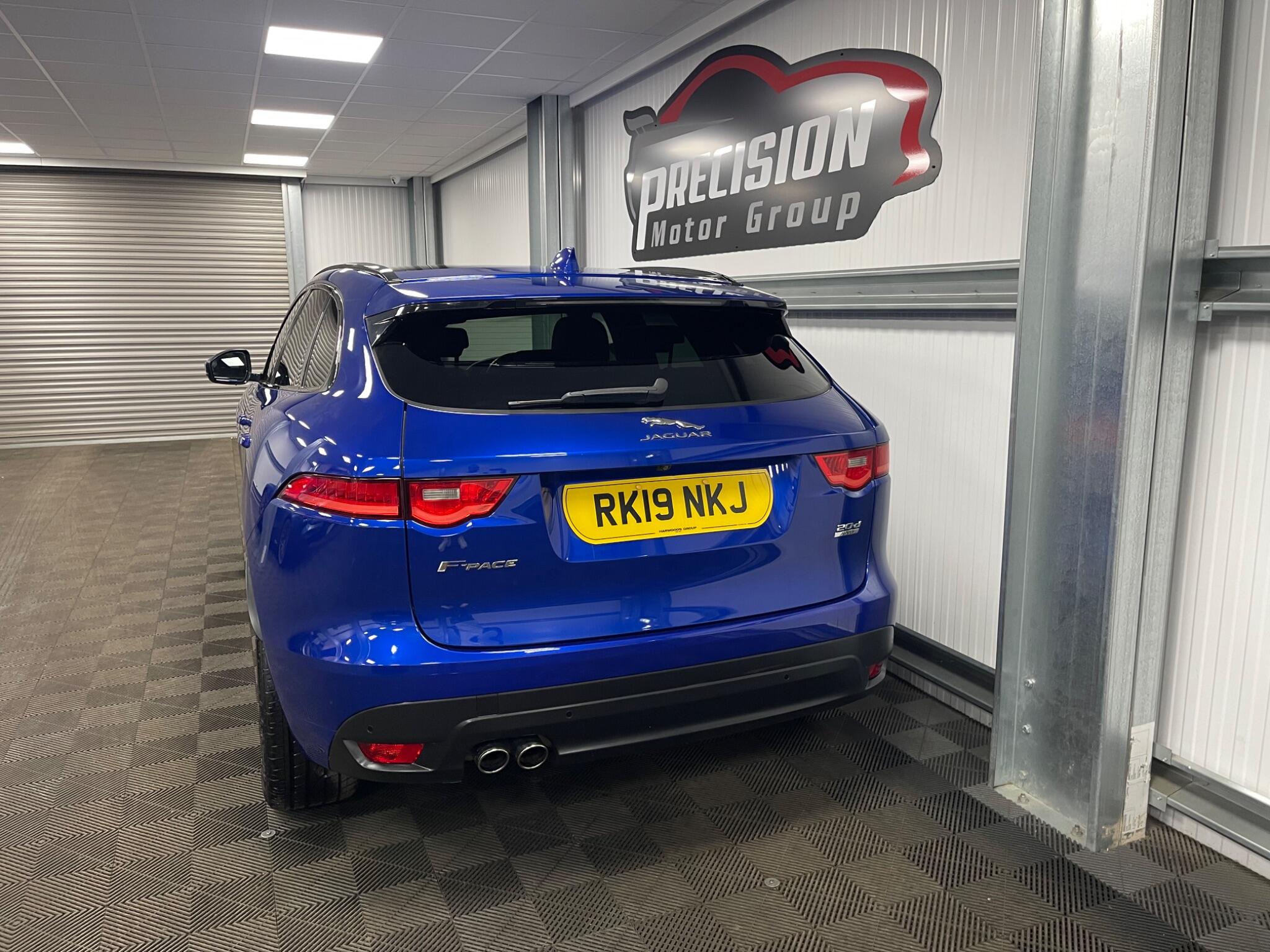 2019 Jaguar F-Pace thumbnail 20