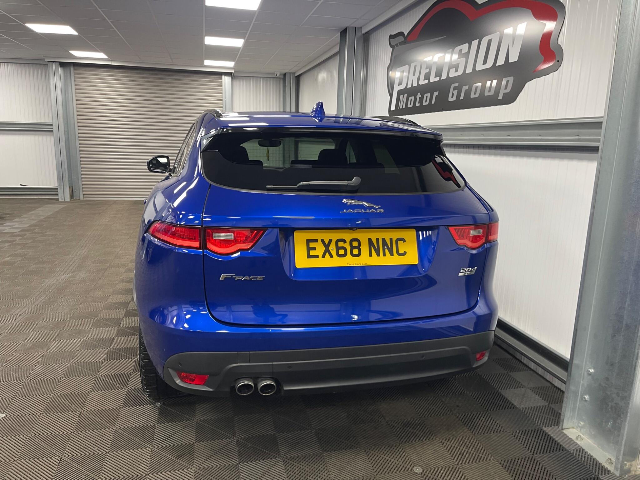 2018 Jaguar F-Pace thumbnail 21