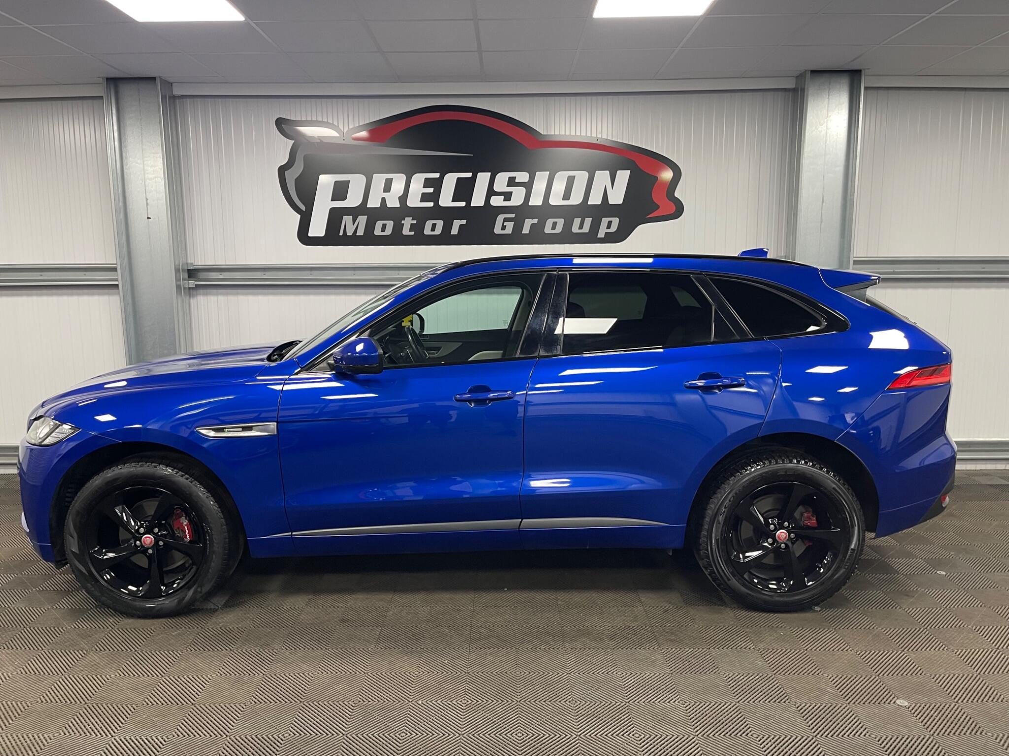 2018 Jaguar F-Pace thumbnail 18