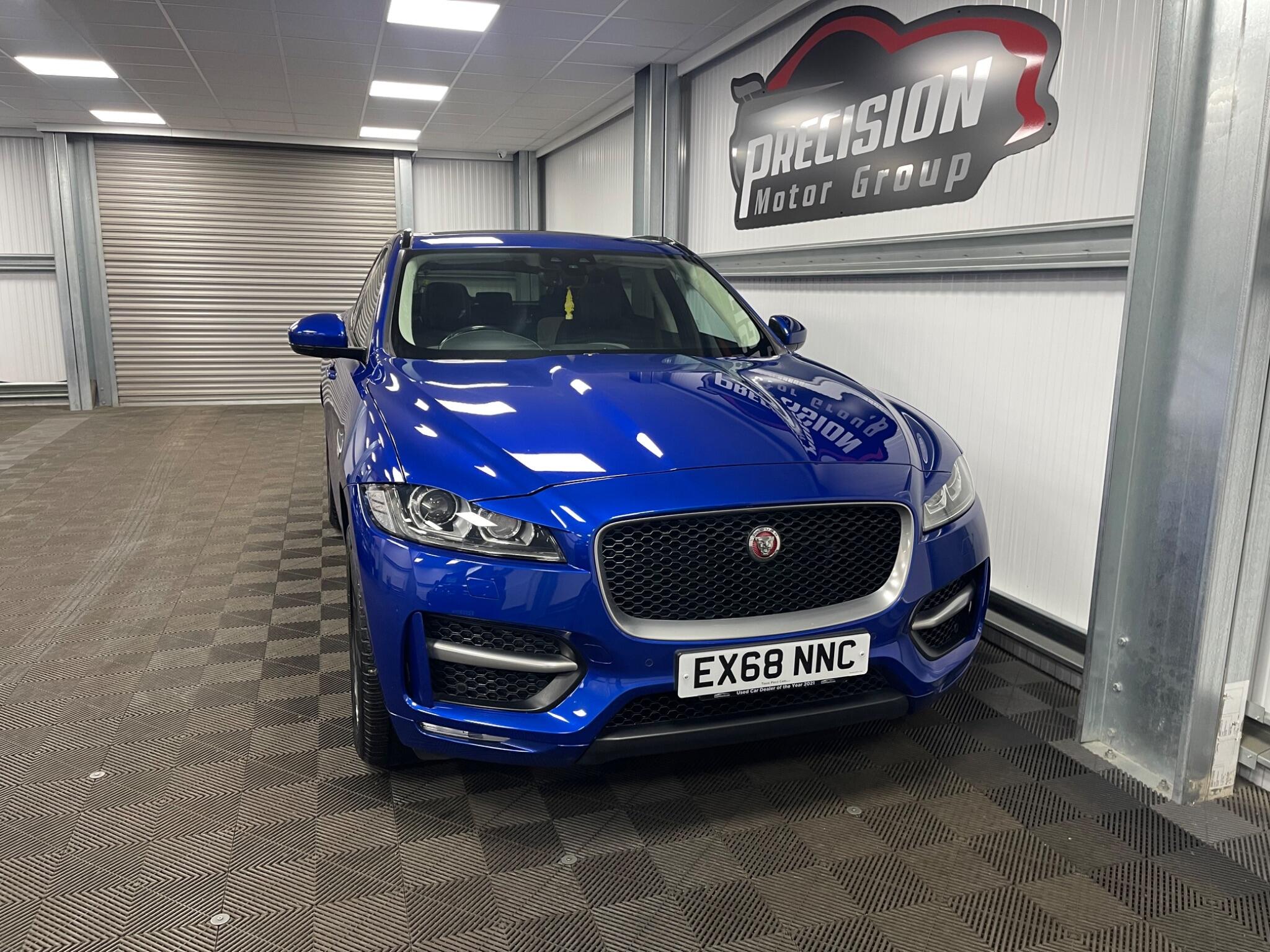 2018 Jaguar F-Pace thumbnail 3