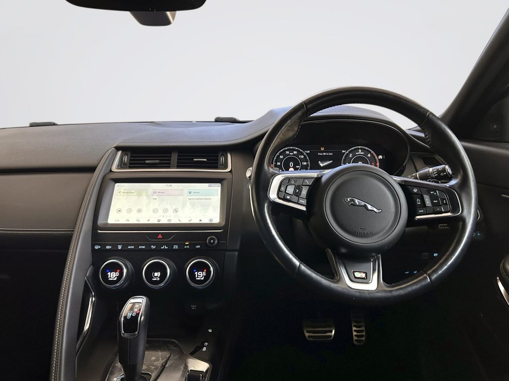 2019 Jaguar E-PACE — image 9