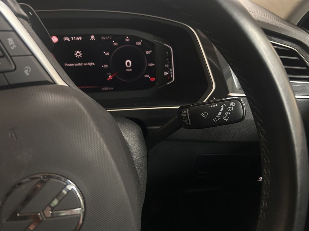 2020 Volkswagen Tiguan — image 11