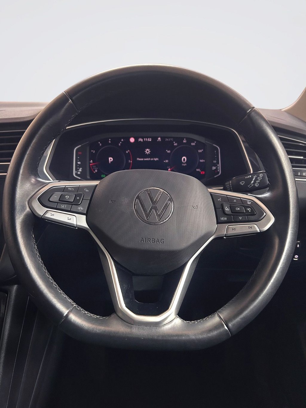 2020 Volkswagen Tiguan — image 6