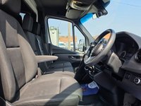 USED 2023 23 MERCEDES-BENZ SPRINTER 2.0 315 CDI PROGRESSIVE 14FT CURTAIN SIDE RWD L3 150 BHP [EURO 6] 