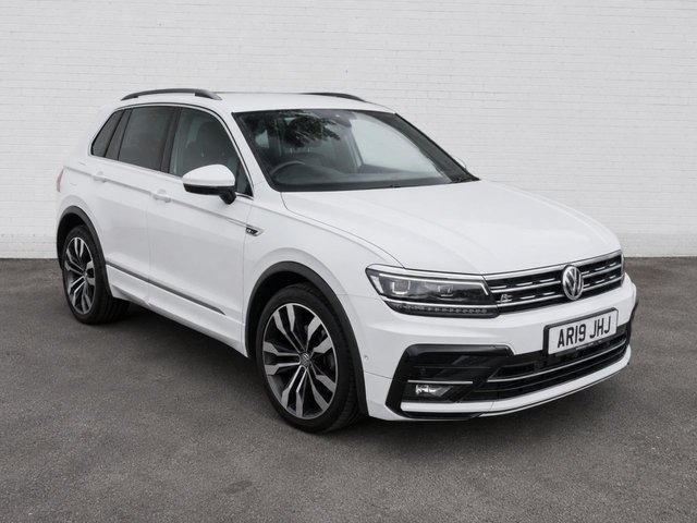 View our Volkswagen Tiguan 2.0 TDI R-Line Tech SUV 5dr Diesel DSG 4Motion Euro 6 (s/s) (150 ps)