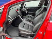 USED 2014 64 VAUXHALL ASTRA 1.6 16V Elite Sports Tourer Auto Euro 5 5dr Automatic -Estate
