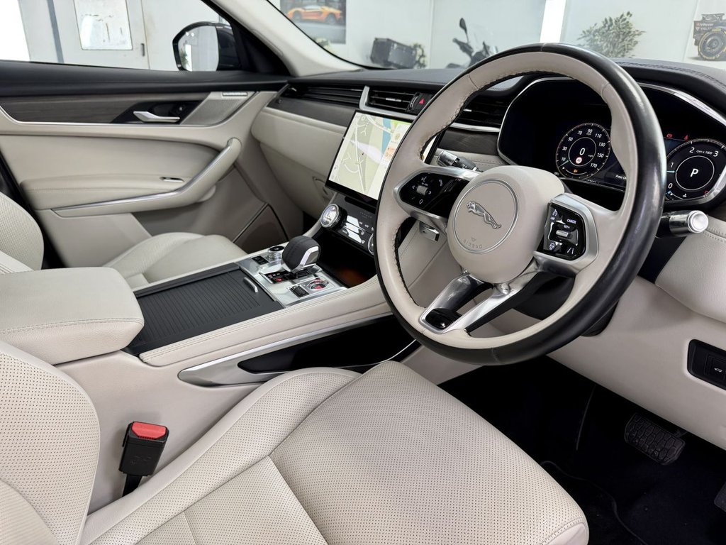 USED 2021 21 JAGUAR F-PACE 2.0 D200 MHEV SE SUV 5dr Diesel Auto AWD Euro 6 (s/s) (204 ps) 