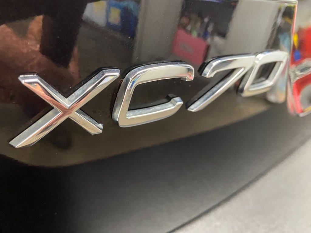 USED 2014 14 VOLVO XC70 2.4 D5 SE Lux Estate 5dr Diesel Geartronic AWD Euro 5 (215 ps) GREAT SPECIFICATION XC70