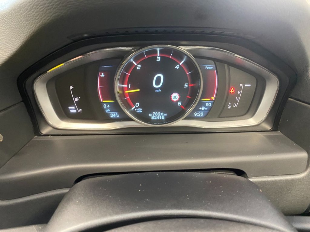 USED 2014 14 VOLVO XC70 2.4 D5 SE Lux Estate 5dr Diesel Geartronic AWD Euro 5 (215 ps) GREAT SPECIFICATION XC70