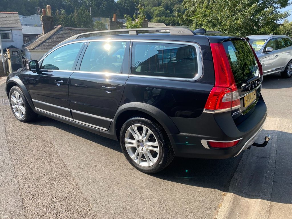 USED 2014 14 VOLVO XC70 2.4 D5 SE Lux Estate 5dr Diesel Geartronic AWD Euro 5 (215 ps) GREAT SPECIFICATION XC70