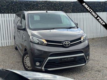 2017 TOYOTA PROACE