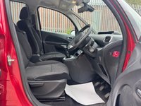USED 2011 61 CITROEN C3 PICASSO 1.6 HDi Exclusive MPV 5dr Diesel Manual Euro 5 (90 ps) 12 MONTHS MOT*1 OWNER 11 YEARS*