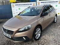 USED 2014 14 VOLVO V40 CROSS COUNTRY 1.6 T4 Lux Nav Hatchback 5dr Petrol Powershift Euro 5 (s/s) (180 ps) 