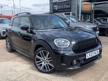 View our MINI COUNTRYMAN