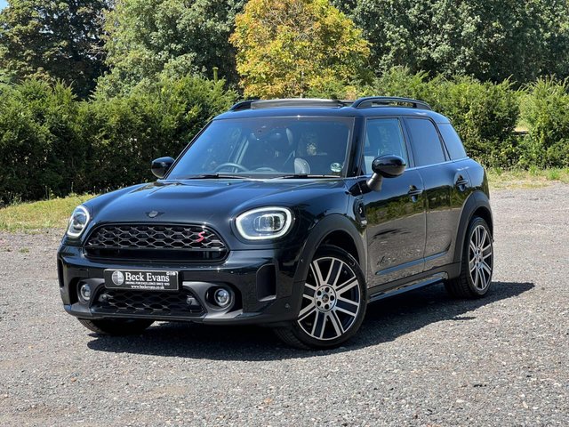 View our MINI COUNTRYMAN
