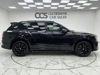 USED 2021 71 BENTLEY BENTAYGA 4.0 V8 SUV 5dr Petrol Auto 4WD Euro 6 (s/s) (550 ps) Finished In Beluga, This Bentayga Comes With Big Spec Such As The Black Specification, The Mullinear Driving Specifciation For Black Specification, Touring Specification, Full Bentley Service history, Front Seat Comfort Specification, Carbon Fibre Fascia For The Centre Console And Door Waistrails, Contrast Stitching, Standard Brakes With. Red Callipers, Deep Pile Carpet Overmats, Rear Privacy Glass, Sports Pedals, 12 Months MOT, 3 Months Warranty. Finance And Extended Warranty Available.