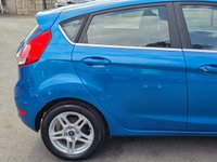 USED 2014 14 FORD FIESTA 1.0T EcoBoost Zetec Hatchback 5dr Petrol Powershift Euro 5 (100 ps) PARKING SENSORS - NAV- AUTO