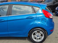 USED 2014 14 FORD FIESTA 1.0T EcoBoost Zetec Hatchback 5dr Petrol Powershift Euro 5 (100 ps) PARKING SENSORS - NAV- AUTO