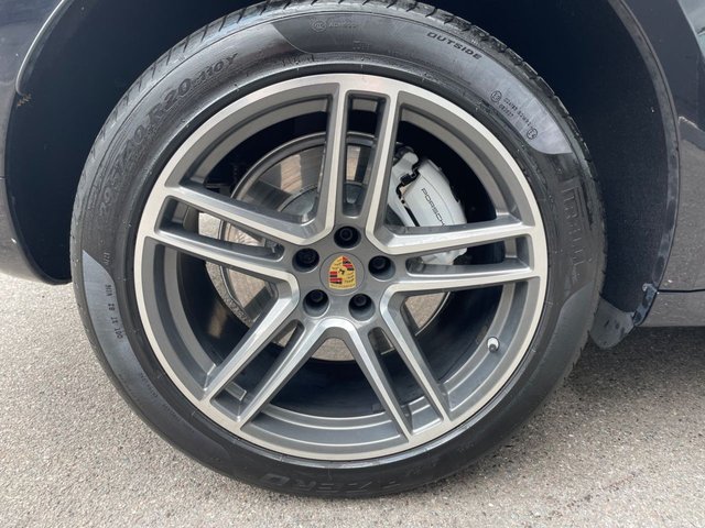 View our PORSCHE MACAN