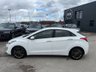 USED 2016 66 HYUNDAI I30 1.6 CRDi Blue Drive Premium Hatchback 5dr Diesel Manual Euro 6-HEATED SEATS-BLUETOOTH-CRUISE CONTROL-SATNAV-REVERSE CAMERA-AIR CONDITIONING 
