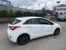 USED 2016 66 HYUNDAI I30 1.6 CRDi Blue Drive Premium Hatchback 5dr Diesel Manual Euro 6-HEATED SEATS-BLUETOOTH-CRUISE CONTROL-SATNAV-REVERSE CAMERA-AIR CONDITIONING 