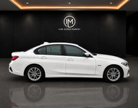 USED 2022 22 BMW 3 SERIES 2.0 330e 12kWh SE Pro Saloon 4dr Petrol Plug-in Hybrid Auto Euro 6 (s/s) (292 ps) 